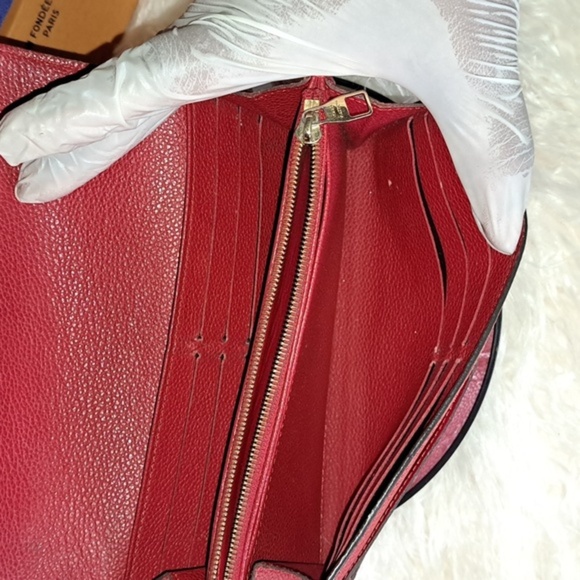 Louis Vuitton Empreinte Curieuse Red Wallet EUC - Picture 12 of 17